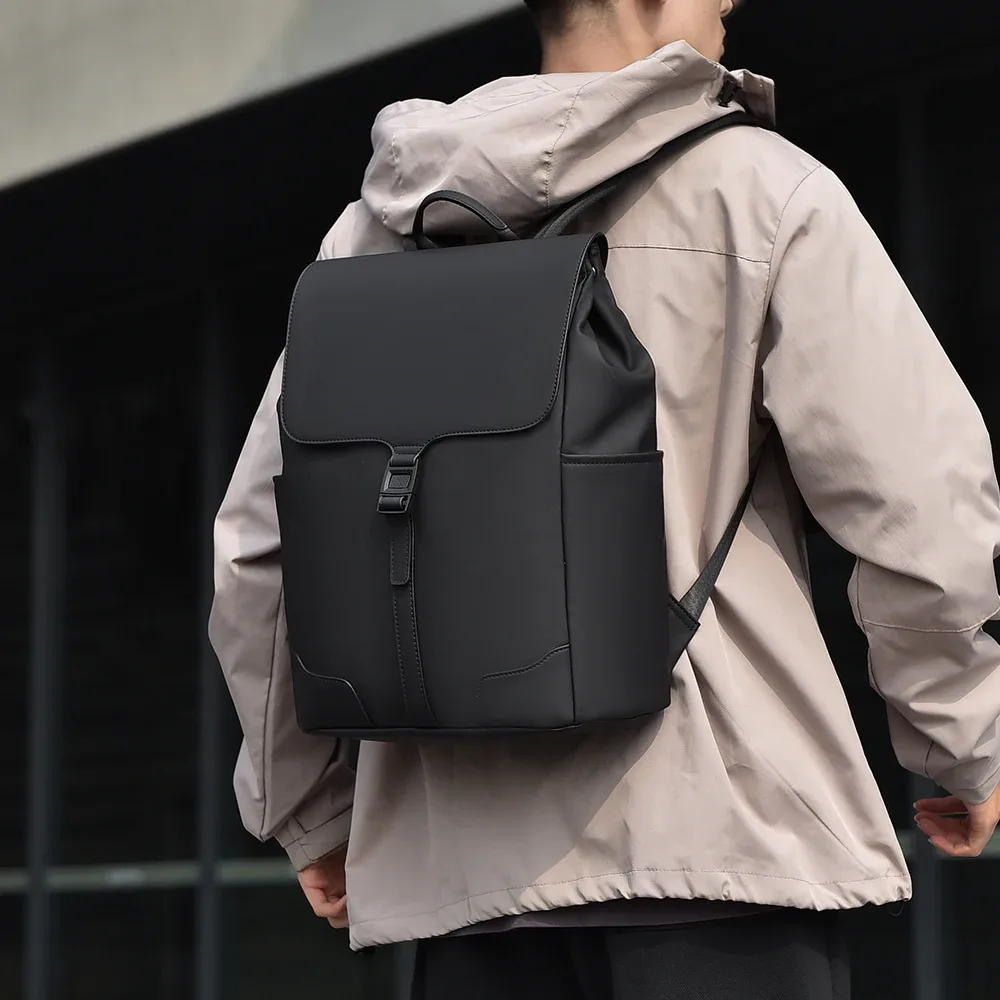 sac à dos minimaliste vert olive pour hommes, adapté au travail, aux voyages et aux déplacements quotidiens, durable et spacieux
