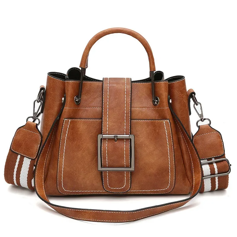 sacs à bandoulière brodés personnalisés pour femme, sac à rabat en cuir, bon marché, 2022