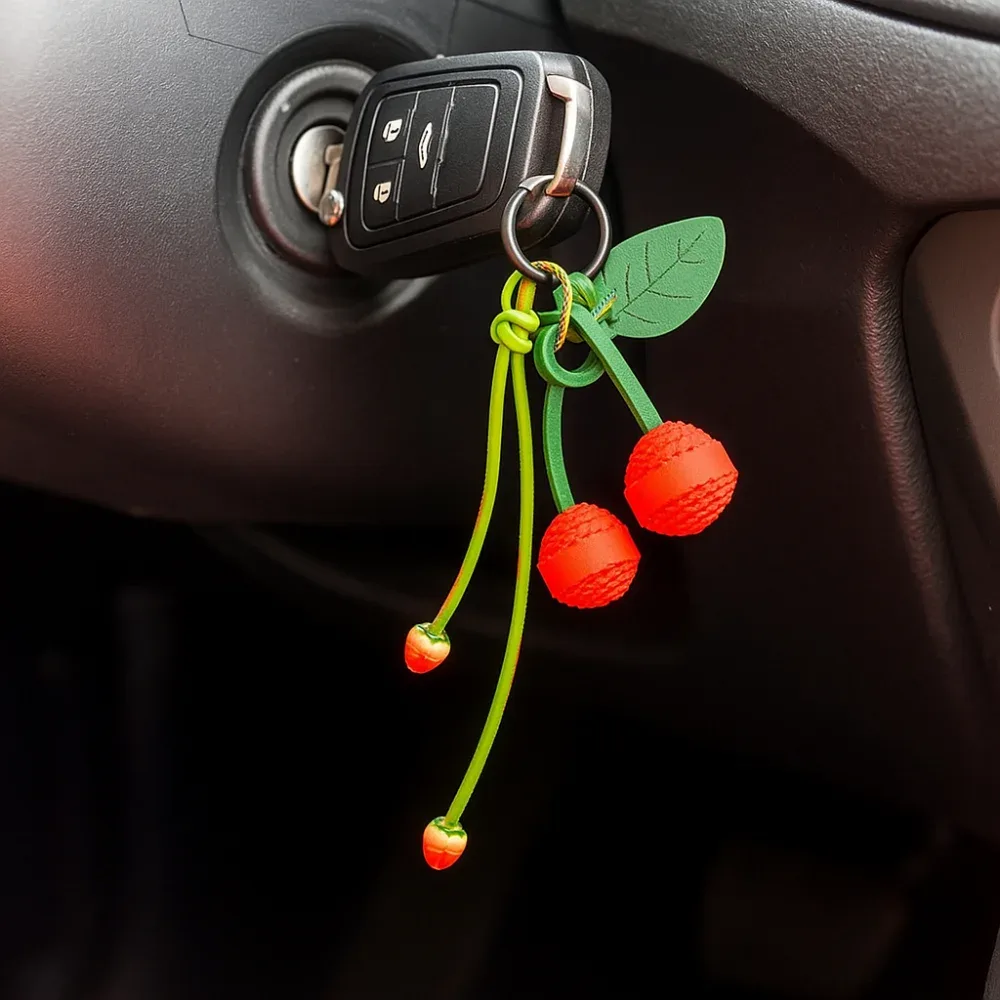 pendentif sac à dos en cuir pu tressé motif fleur, fraise, cerise, accessoire de sac, porte-clés de voiture, porte-clés fruit pour femme