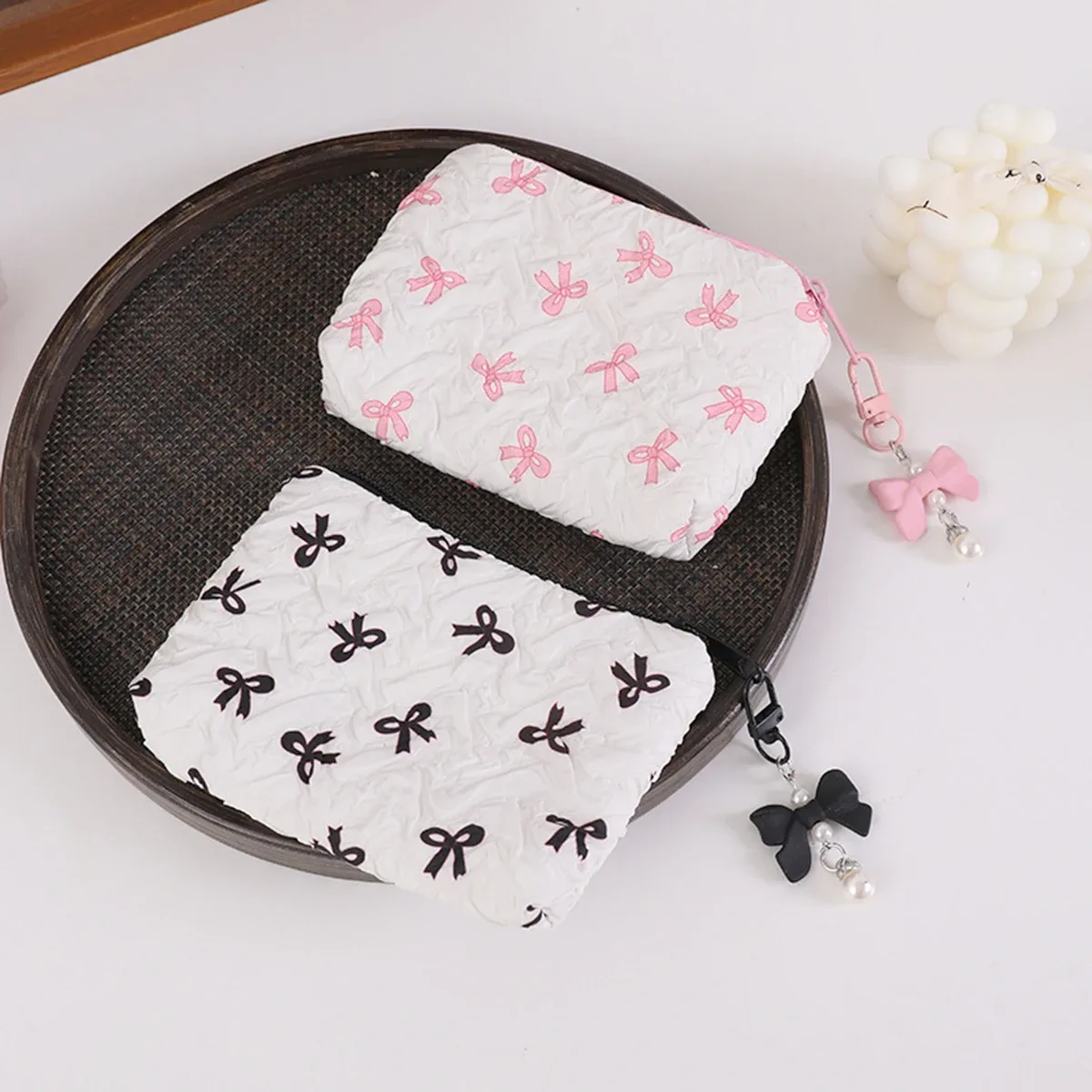pochette cosmétique plissée avec nœud | pochette de maquillage en coton pour femmes, matelassée, de voyage, organiseur de maquillage pour filles, petite pochette à nœud portable