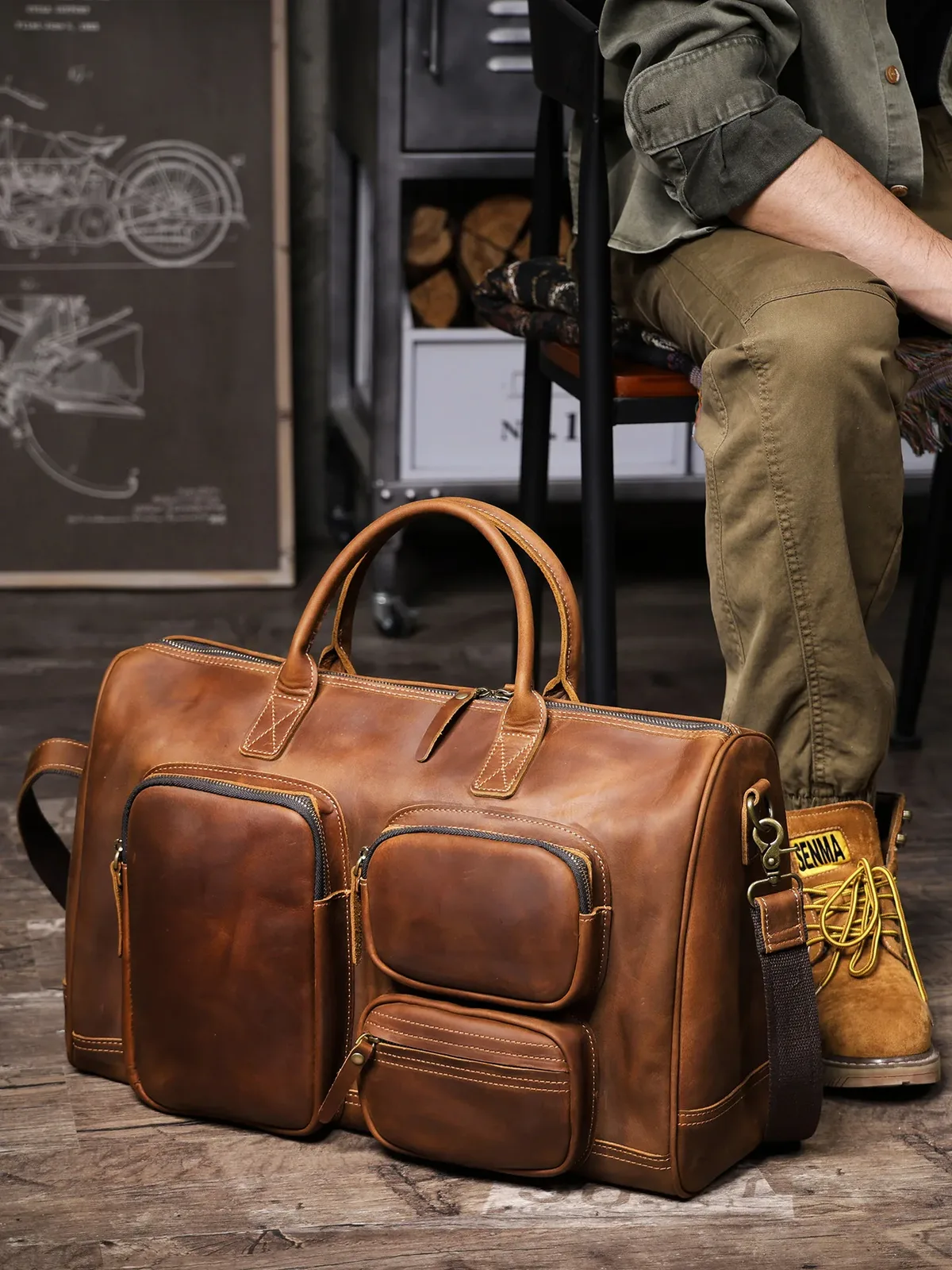 Sac de voyage décontracté vintage en cuir de vache crazy horse pour hommes, sac de voyage de grande capacité de luxe de haute qualité en cuir véritable multi-poches