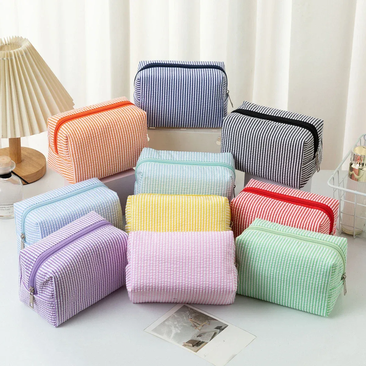 sac à cosmétiques rayé pour femmes, organisateur de maquillage de voyage à la mode, pochette de toilette portable à fermeture éclair pour filles