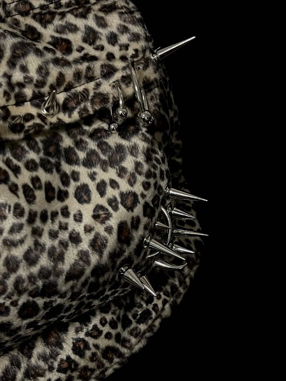 sac à dos imprimé léopard avec rivets punk, sac pour homme, grande capacité, sacs à dos tendance pour femmes