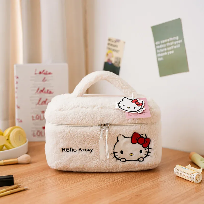 sac de maquillage en peluche sanrio, trousse à cosmétiques hello kitty, étui à crayons transparent, trousse de toilette de voyage brodée imperméable, pochette de maquillage portable