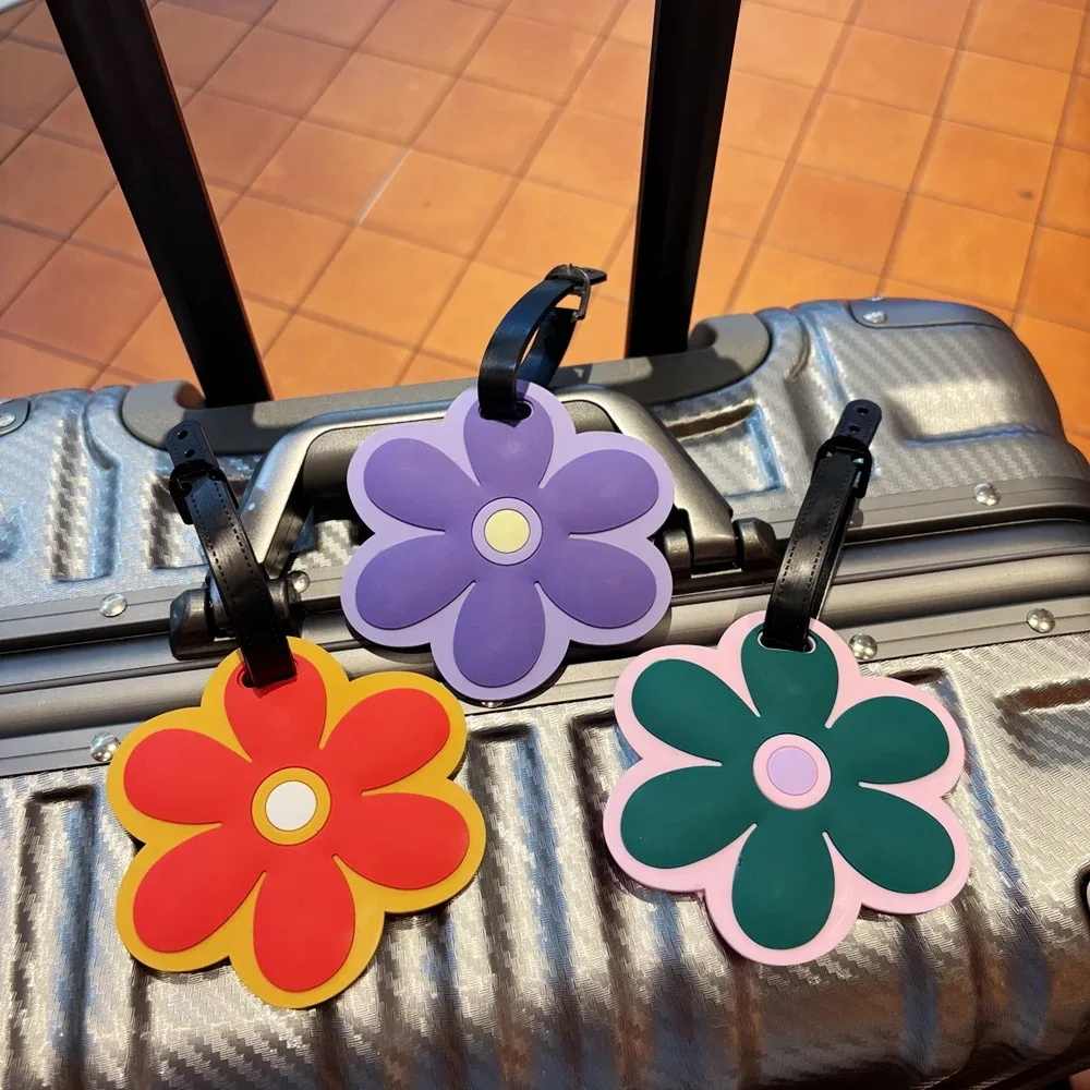 étiquette bagage pvc florale personnalisable rose violet rouge vert centre blanc pendentif anti perte accessoire voyage