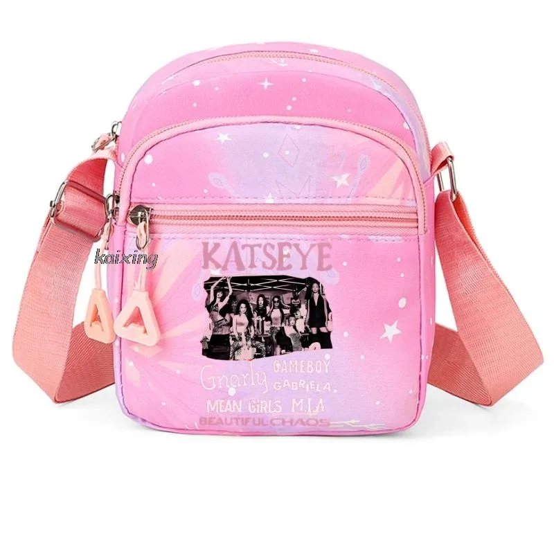 nouveau sac à bandoulière katseye à imprimé amusant pour hommes et femmes, pochette à bandoulière imprimée, grande capacité, pochette de rangement élégante, meilleurs cadeaux