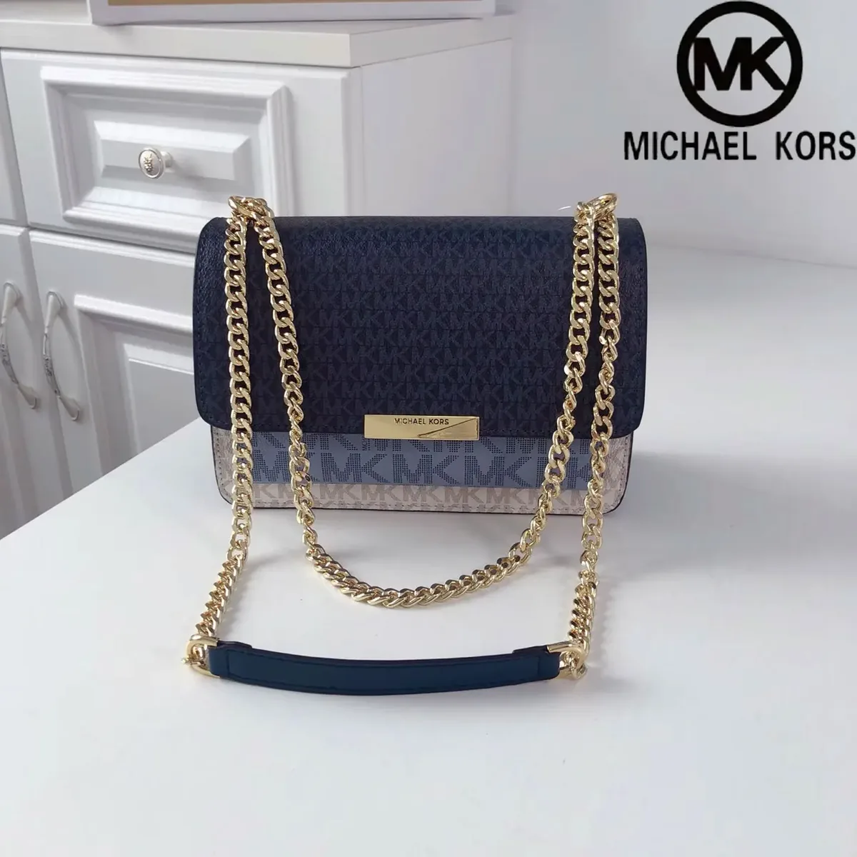 Sac à bandoulière de luxe Michael Kors pour femmes, neuf et de haute qualité, classique, petit sac carré spécialement conçu.