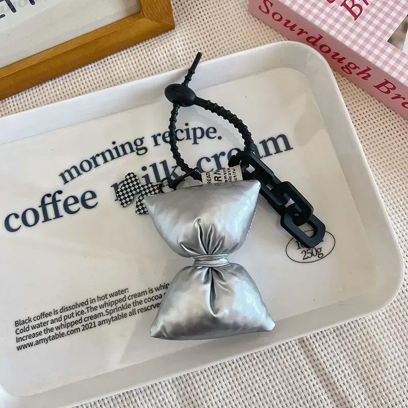 porte-clés en cuir et coton avec nœud doux pour fille, pendentif simple et mignon pour sac à dos, décoration de sacs