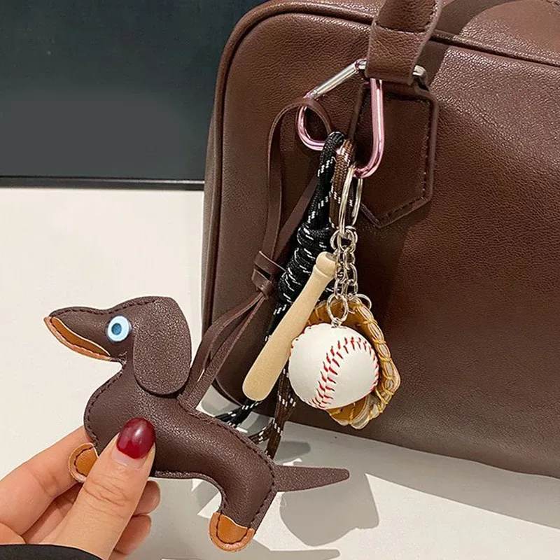 porte-clés chien saucisse mignon, cadeau tendance, corde tissée en cuir, étiquette de bagage anti-perte, breloque de sac de voiture, accessoires de mode pour hommes et femmes, cadeaux