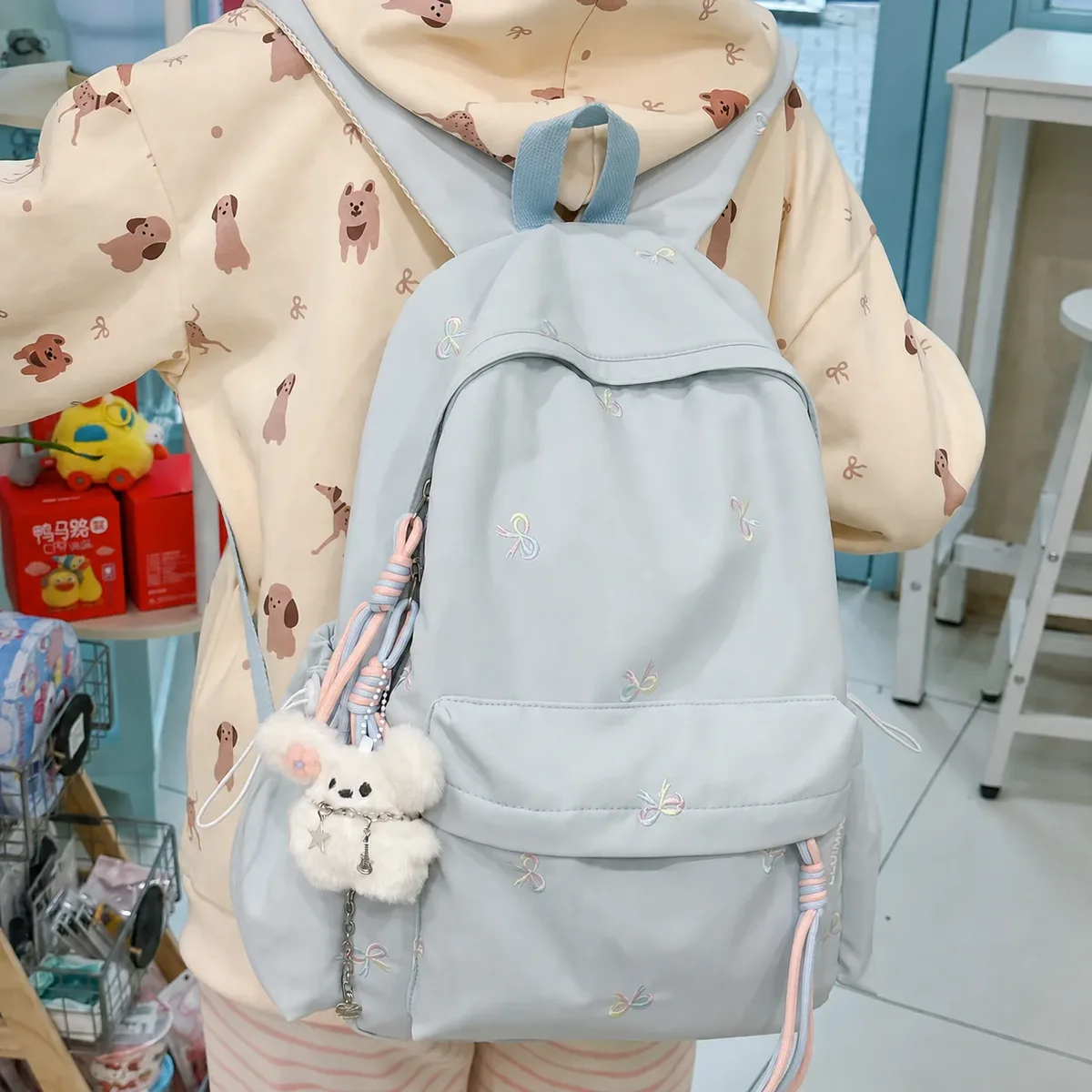 sac à dos pour adolescentes, confortable, brodé, décontracté, sac d'école pour le lycée et l'université, sac à dos scolaire tendance en nylon pour tous les jours.