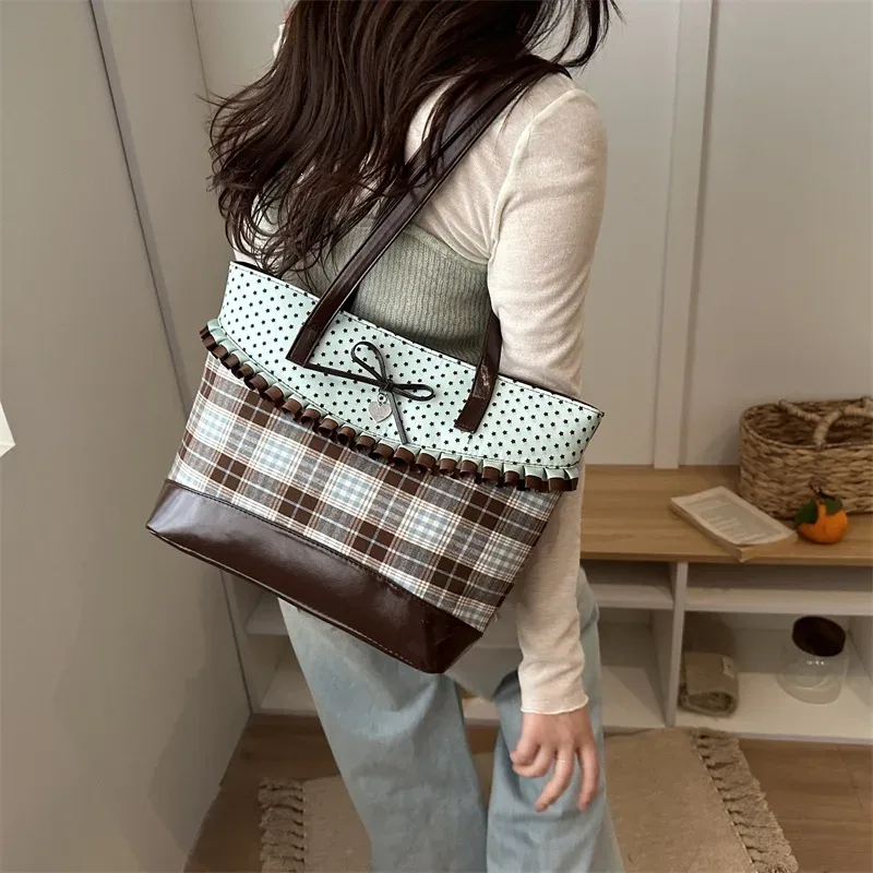 sac fourre-tout vintage à pois et à carreaux grande capacité pour écolière, sac à bandoulière polyvalent simple et haut de gamme