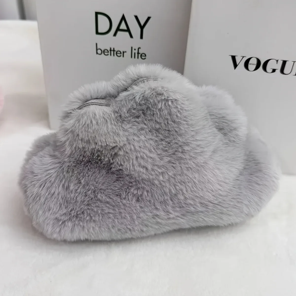 joli sac de maquillage en peluche en forme de nuage, sac de rangement cosmétique en peluche douce, sac de rangement de voyage avec fermeture éclair pour produits de beauté