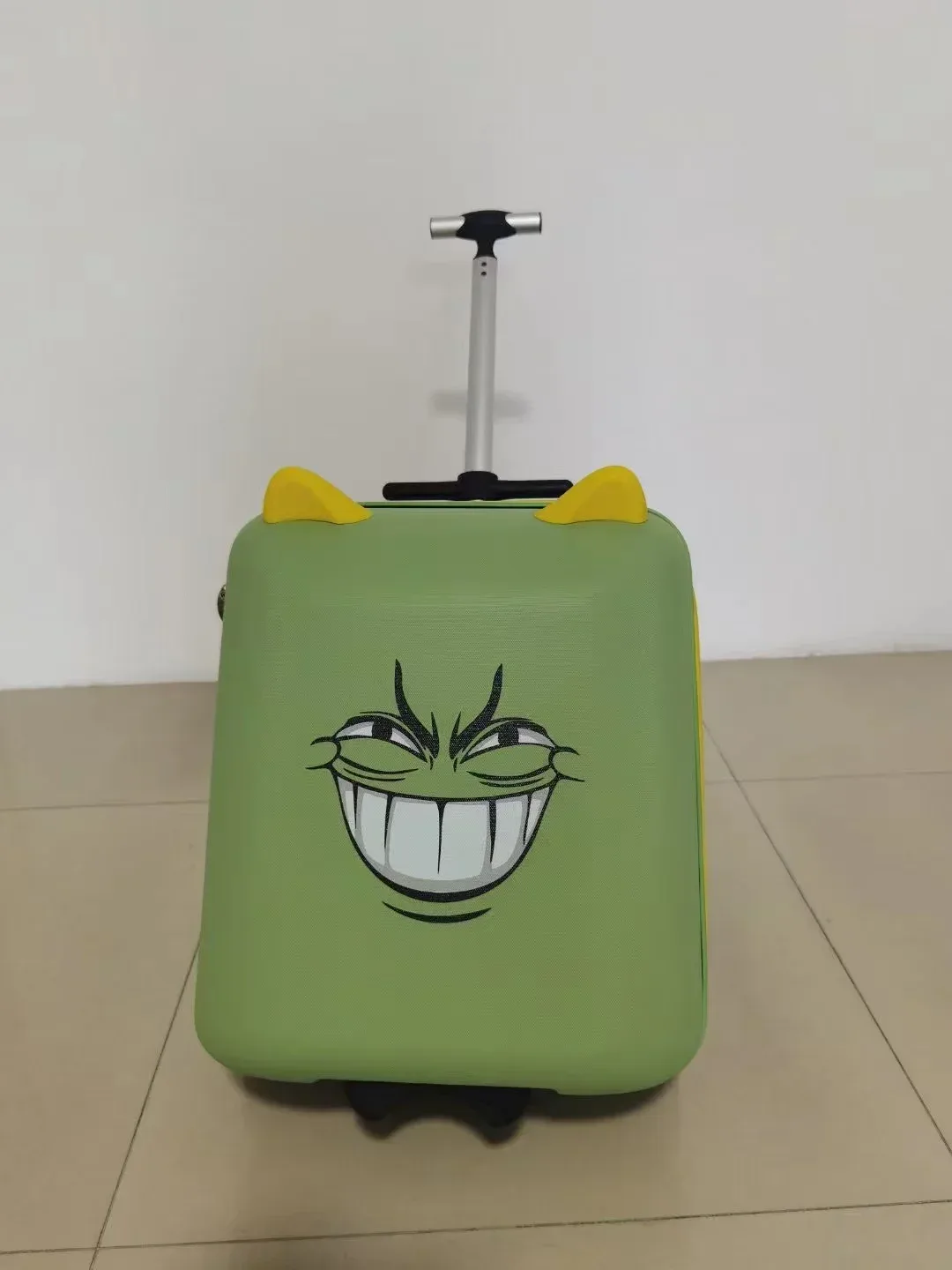 bagages à roulettes paresseux pour enfants, cabine de voiture pour bébé, valise de voyage, chariot à roulettes, assis sur des bagages, cabine, boîte d'économie de main-d 'œuvre