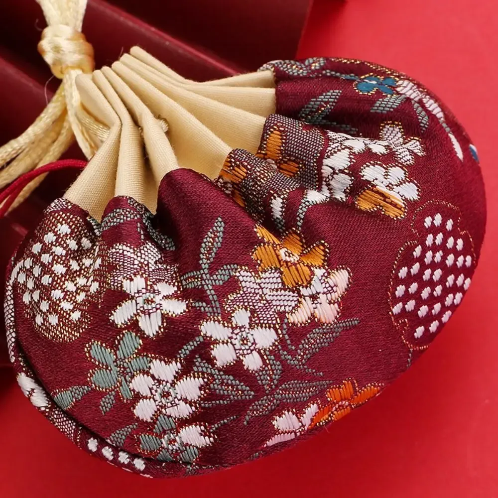 Pochette de rangement pour colliers, motif floral, avec cordon de serrage et pompon, style chinois, pochette vide pour bijoux, sac à main pour femmes