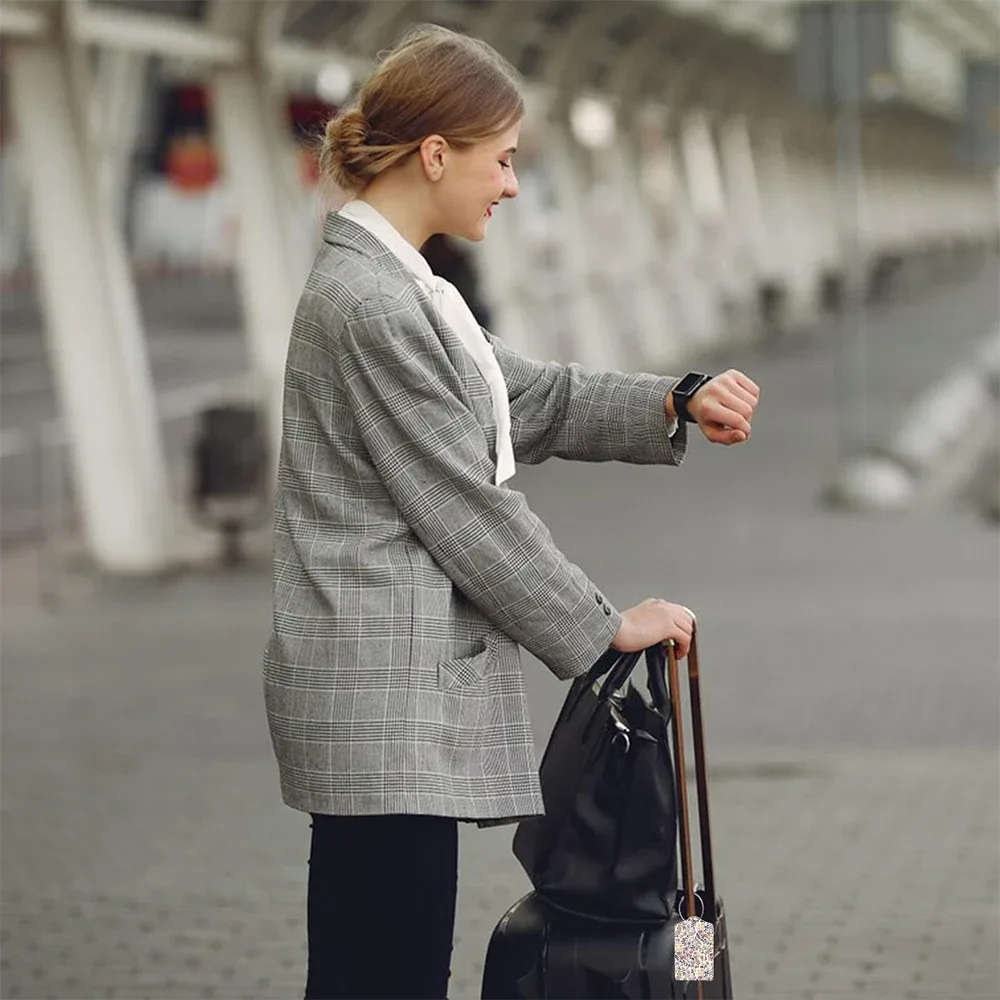 étiquette de bagage d'affaires en cuir imprimé de belles fleurs, étiquette d'adresse de valise, étui d'embarquement de bagages, clip d'adresse d'identification de nom