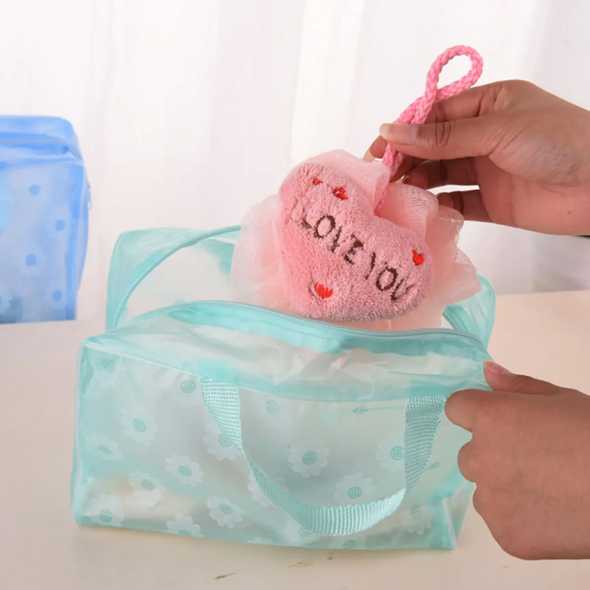 sac à cosmétiques transparent à fleurs imperméable, organisateur de toilette de voyage, pochette de rangement de maquillage en pvc avec poignée pour femmes 20x9x16cm