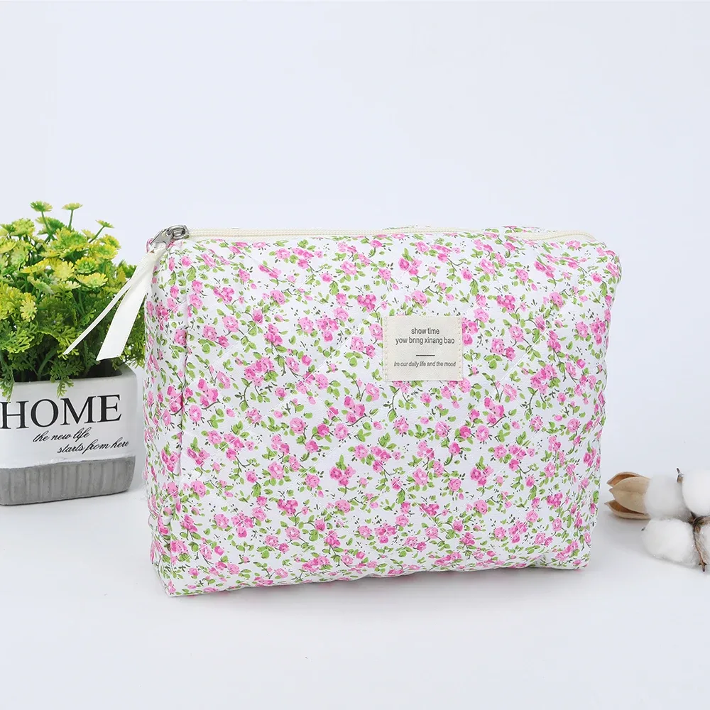 trousse de maquillage avec rembourrage en coton, motif floral, grande capacité, sensation haut de gamme, joli sac de rangement pour cosmétiques de style ins