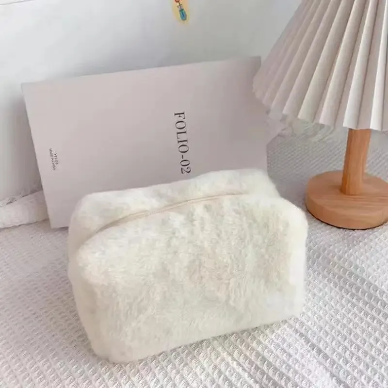 sacs de maquillage en peluche pour femmes, sac à cosmétiques de voyage souple, étui de rangement pour dames et filles