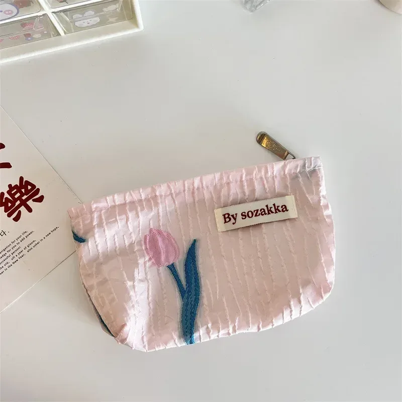 nouveaux sacs de maquillage floraux pour femmes coréennes, sac à cosmétiques, pochette de rangement, trousse de toilette de voyage, trousse de beauté en toile, trousse à crayons