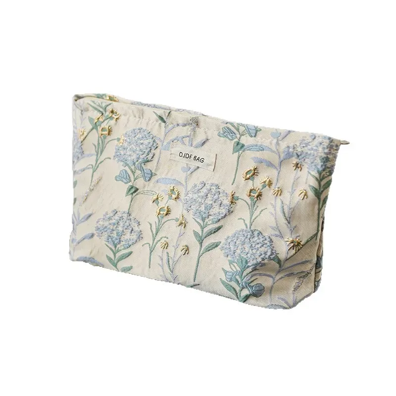 trousse de maquillage couleur crème avec broderie florale, trousse de toilette de voyage de grande capacité, pochette cosmétique élégante pour femmes, sac à main mignon