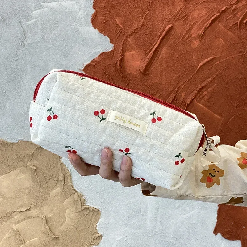 sac de rangement de voyage en coton matelassé pour femmes, sacs à cosmétiques rétro cerise, design mignon, trousse à crayons pour filles, trousse de maquillage, sacs à main