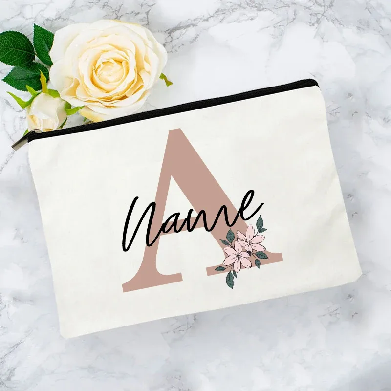 trousse de toilette personnalisée avec nom, impression de lettres, essentiels de voyage pour enfants, trousse à crayons pour l'école et le bureau, cadeau pour enseignant