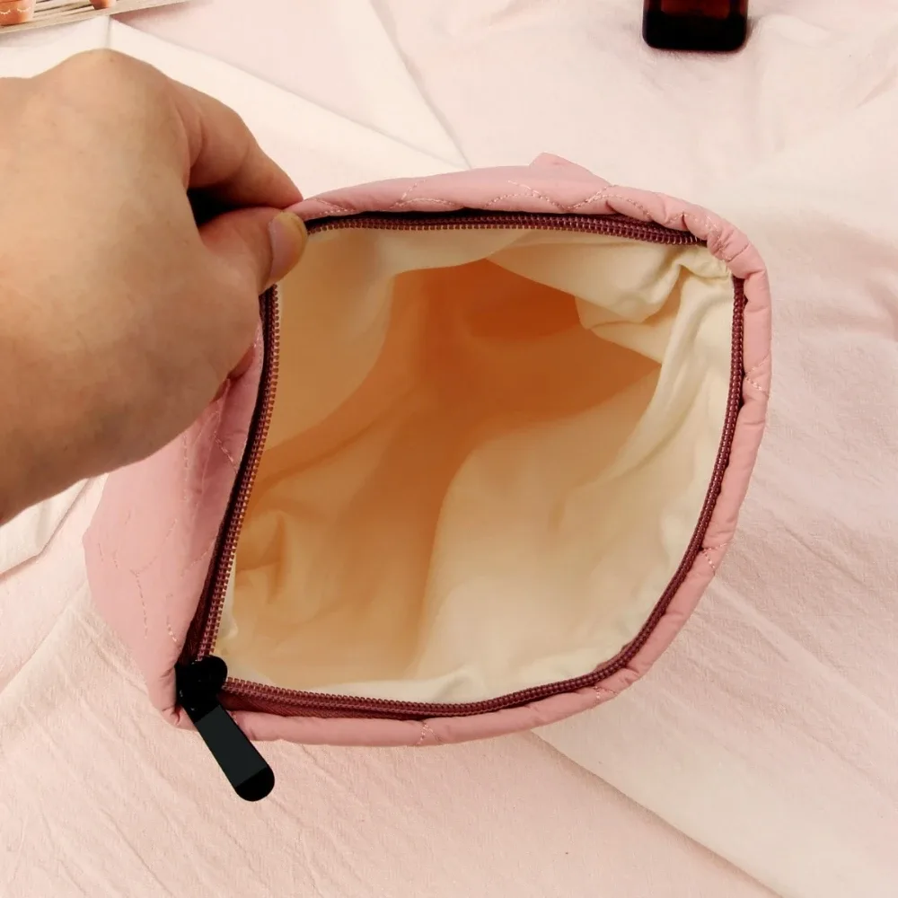 sac de maquillage matelassé en forme de cœur pour femmes, macaron, grande capacité, mignon, pochette de rangement de cosmétiques, sac à main de voyage