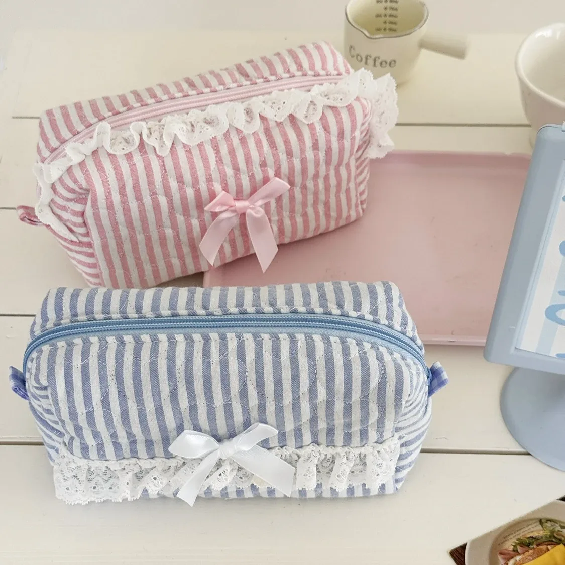 sac à cosmétiques rayé avec nœud rose et bleu, pochette de maquillage en dentelle mignonne, sacs de rangement pour organisateur de cosmétiques pour femmes de grande capacité