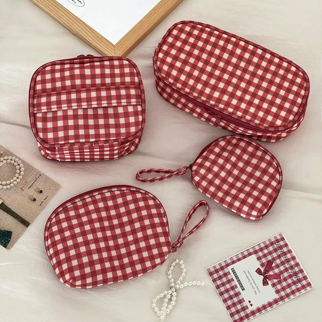 Pochette à cosmétiques à carreaux, trousse de toilette de voyage minimaliste à blocs de couleur, nouvelle trousse de maquillage portable à motif quadrillé grande capacité