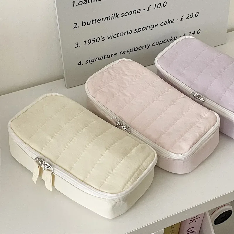 Trousse à crayons en tissu doux matelassé, couleur unie, avec fermeture éclair, sac de rangement portable multi-usages pour étudiants et maquillage