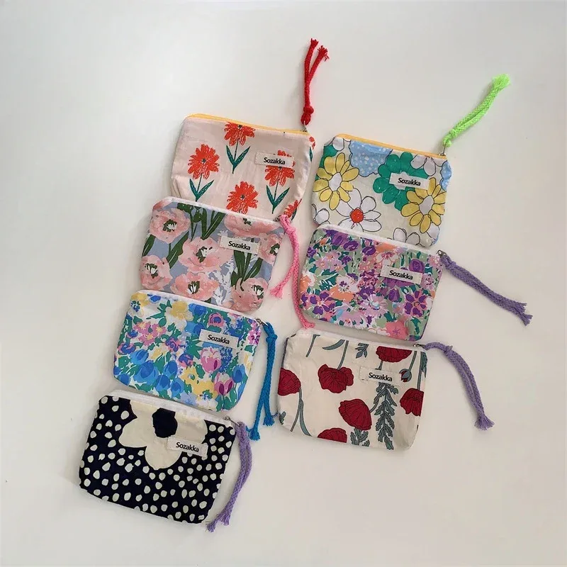 sacs à main de maquillage pour femmes, portefeuille, petits sacs en poudre, porte-monnaie de voyage floral kawaii, sac de rangement pour rouge à lèvres cosmétique portable