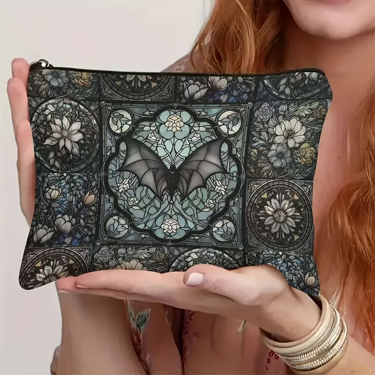 sac à cosmétiques chauve-souris en vitrail gothique, design brillant du milieu du siècle, articles de toilette et pochette à crayons de voyage, sac de rangement unisexe pour adultes