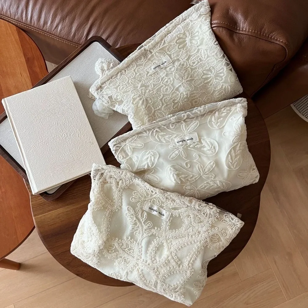 sac de maquillage élégant en dentelle blanche, organisateur de cosmétiques de grande capacité, pochette de rangement de toilette de voyage