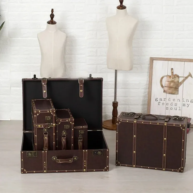 coffre en cuir vintage avec accents en bois, mallette de rangement de voyage, boîte à bagages antique pour décoration de maison, cadeau de mariage de luxe