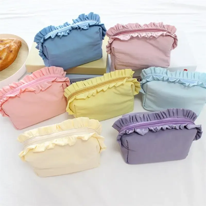 Sac à cosmétiques à volants multicolores, pochette de maquillage mignonne avec fermeture éclair, sac de rangement de voyage portable pour femmes et filles