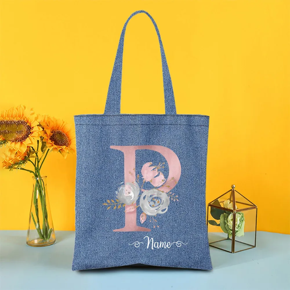 sac fourre-tout en denim personnalisé avec lettre avec nom, sac à main pour mariage, enterrement de vie de jeune fille, sacs de demoiselle d'honneur, sac à bandoulière de voyage, cadeau pour elle