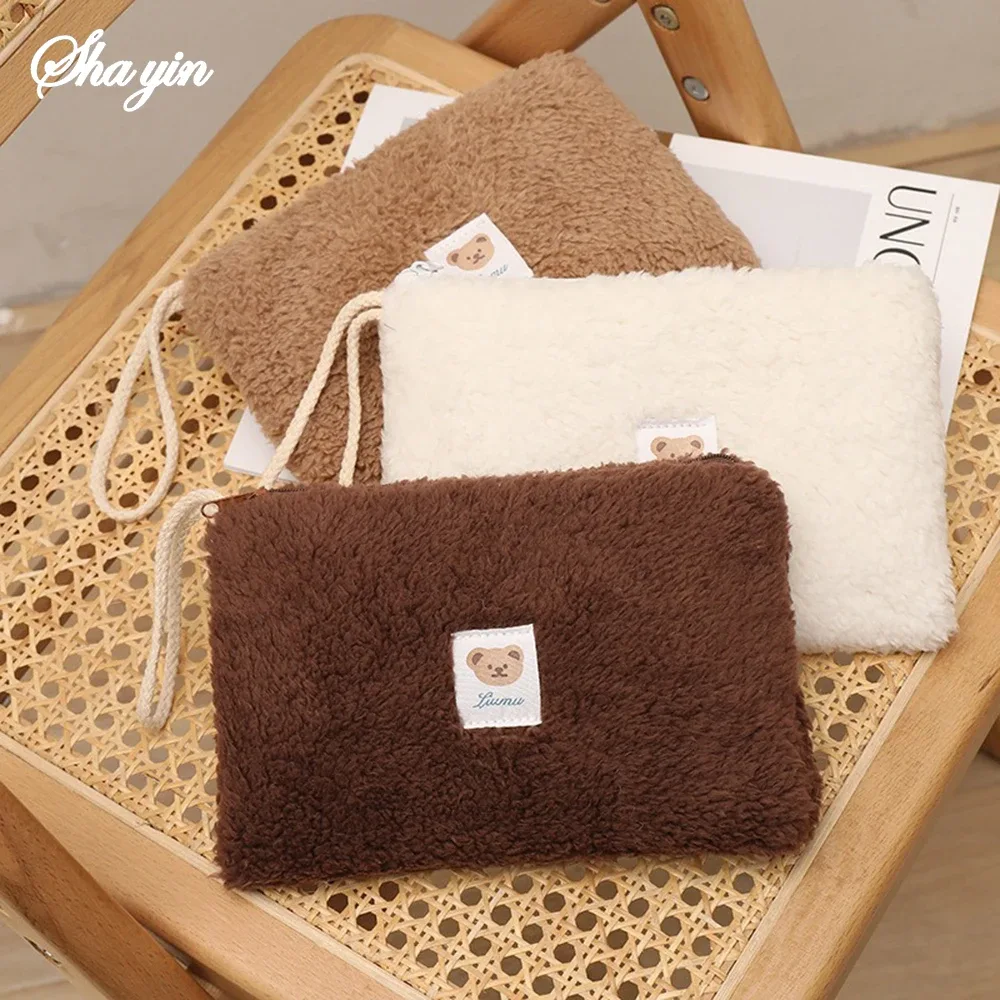 Grande capacité mignon en peluche voyage cosmétique rouge à lèvres sac de rangement femmes Kits de maquillage sacs à main organisateur portefeuille trousse à crayons pochette sac