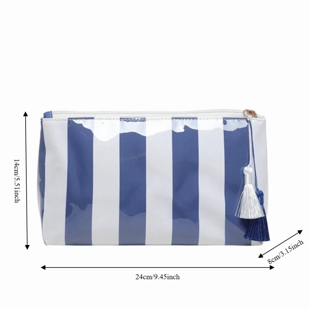 trousse de toilette imperméable rayée grande capacité en polyester avec doublure pvc, sac de rangement de plage simple avec pendentif pompon