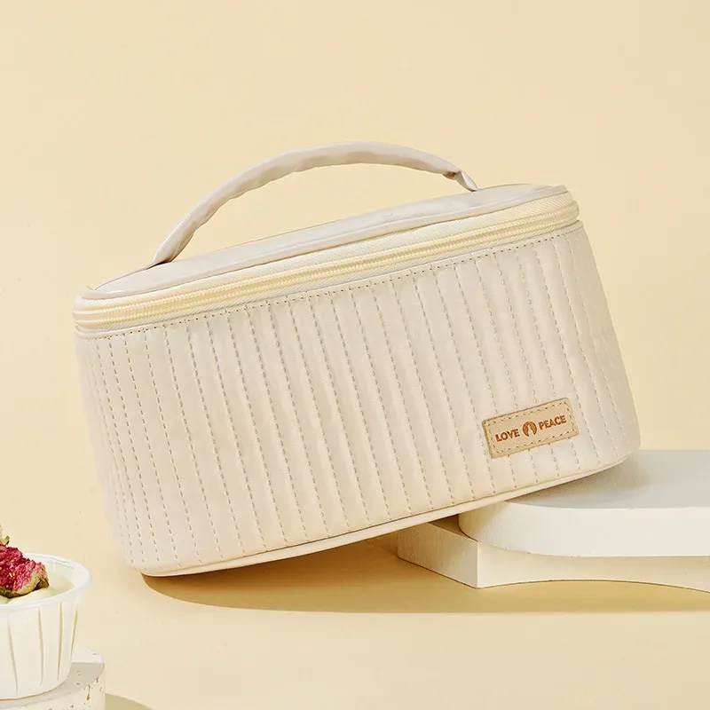 Sac de maquillage de gâteau en cuir PU, style de luxe, sac de rangement étanche de grande capacité, organisateur de cosmétiques portatif, nouvelle collection