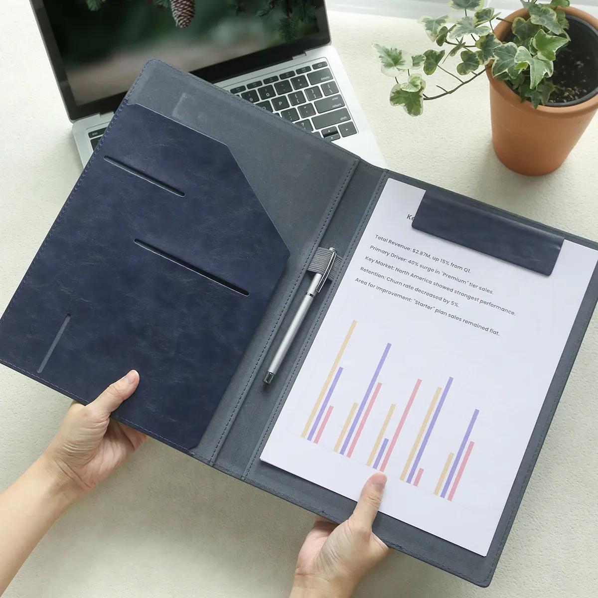 porte-documents a4 personnalisé avec gravure, en cuir végétalien rétro, avec porte-stylo et presse-papiers magnétique