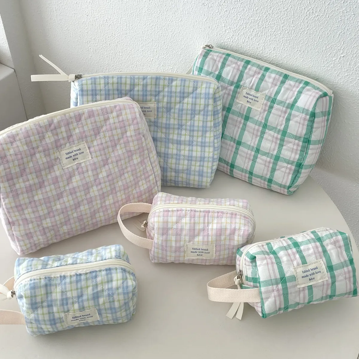 Sacs de rangement vintage à carreaux pour femmes, sac cosmétique de grande capacité, trousse de maquillage, coton doux, pochette portable pour femme, sacs à main