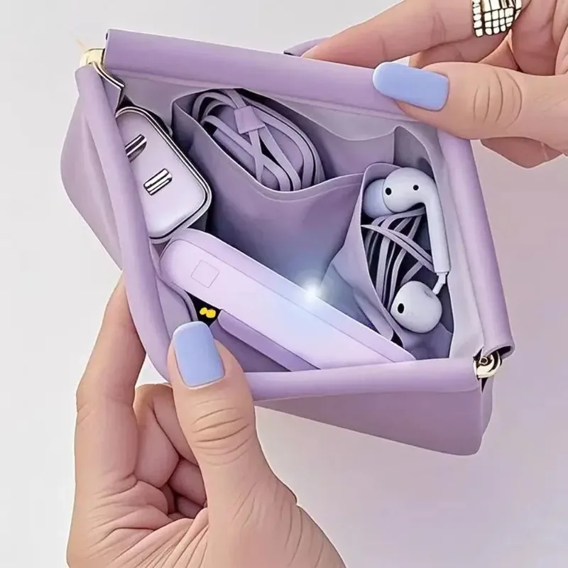 Sac de rangement pour écouteurs avec fermeture automatique, sac de rangement pour écouteurs filaires, porte-monnaie en PU, mini sac portable pour rouge à lèvres et maquillage