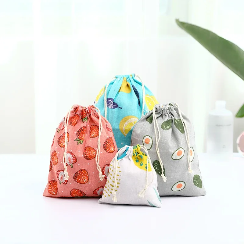 Pochette en tissu de coton et de lin, sac à cordon, imprimé de fruits mignons, sac de rangement de chaussures en tissu de voyage pour enfants, étui de maquillage, sac cadeau de noël