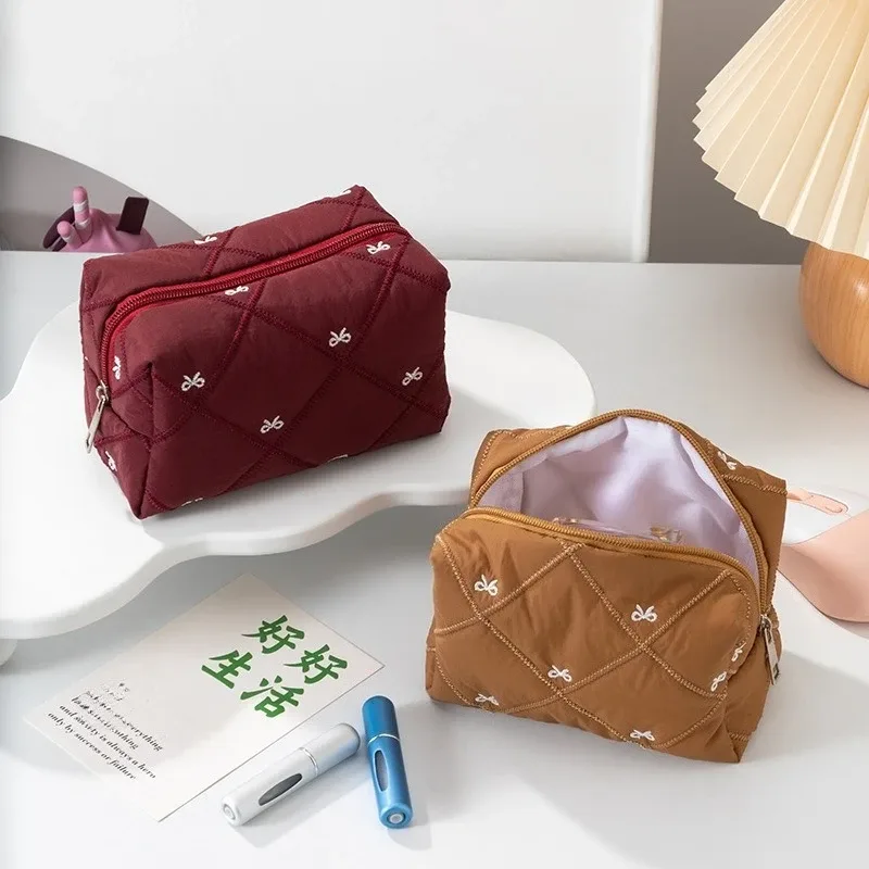 sac de toilette brodé à nœud, grande capacité, sac de voyage, sac à maquillage à carreaux, pochette de rangement