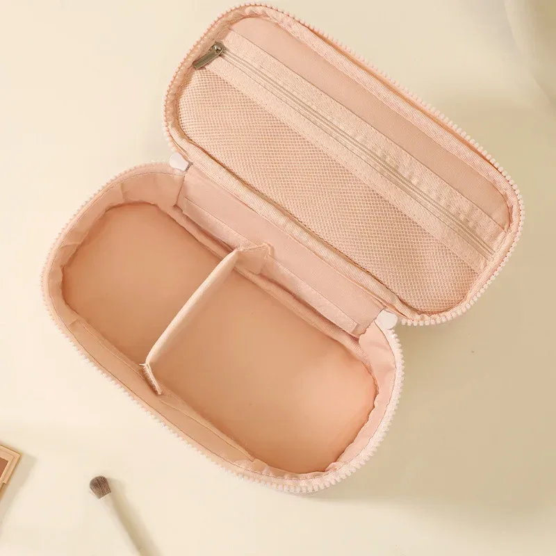 nouvelle trousse de maquillage en velours côtelé 2026 pour femme, grande capacité, sac carré multifonctionnel en velours pour soins de la peau, sac de rangement portable