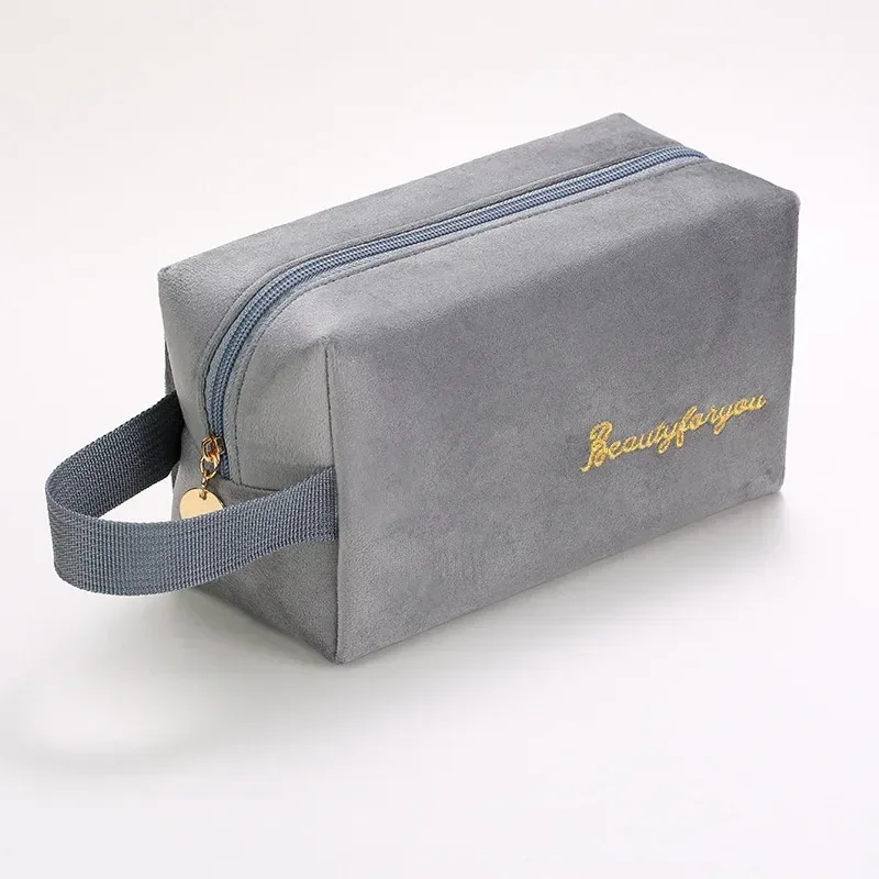 trousse de maquillage en peluche, trousse à cosmétiques pour femmes, grande trousse de toilette de voyage de couleur unie à fermeture éclair, pochette de lavage de beauté