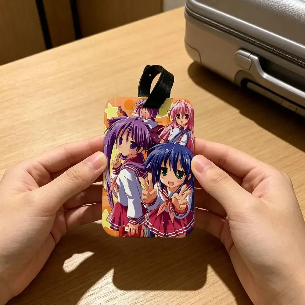 étiquette de bagage anti-perte anime lucky star en pvc, porte-carte d'identité, étiquette de nom pour voyage en plein air
