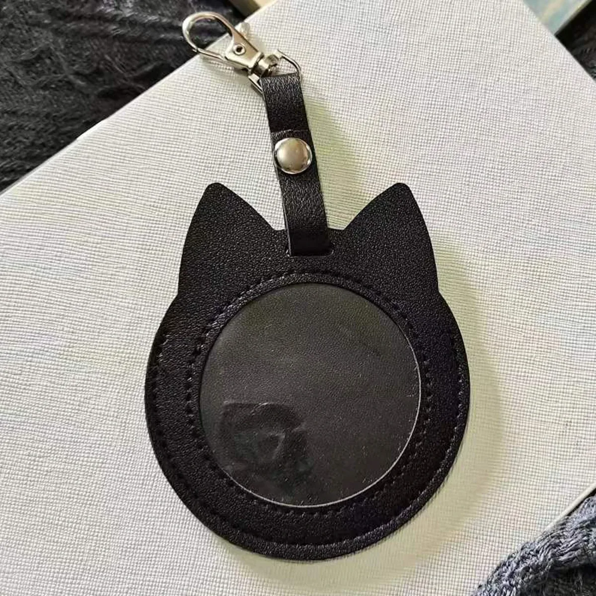 étui de rangement pour badges, étui de protection pour badges ronds, sac d'anime, accessoire, pochette d'affichage de badges portable, rangement de badges portables