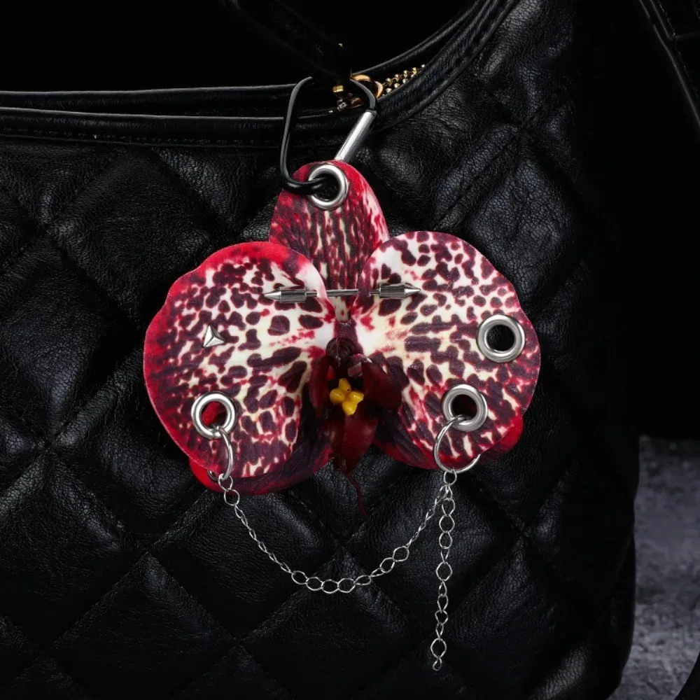 porte-clés créatif en forme de fleur d'orchidée et de lys, décoration de sac à dos, cadeaux, pendentif de sac floral, porte-clés d'orchidée papillon coloré