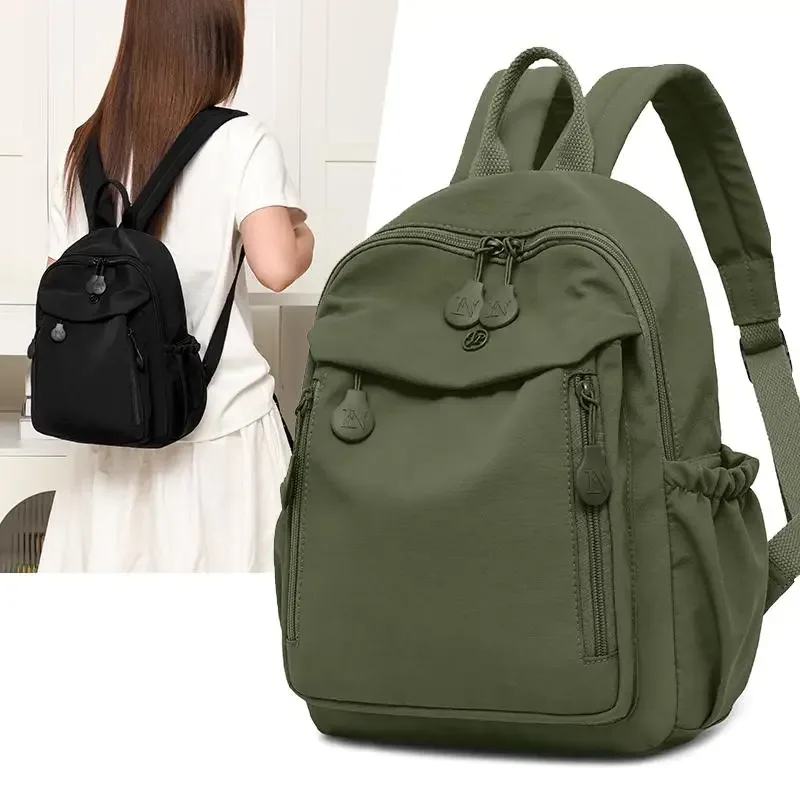 Sac à dos décontracté multicolore léger pour femme, sac à bandoulière tendance, sac d'école pour les trajets quotidiens, sac essentiel pour les voyages